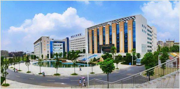 “必一”
@后浪们！湖南工程职业技术学院2020招生简章已送达！(图3)