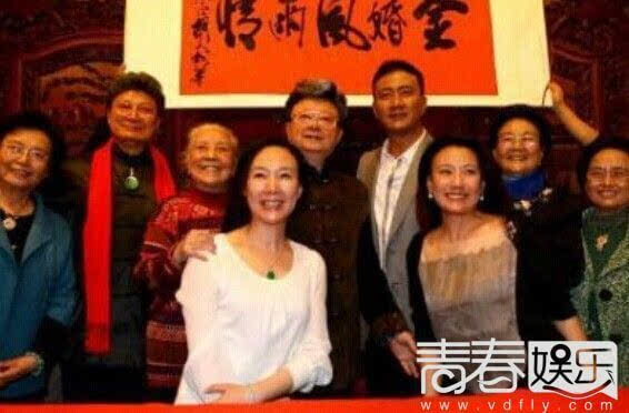 b体育